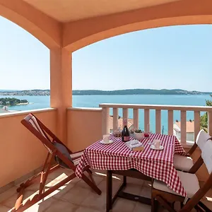 Apartment Tonina, Trogir